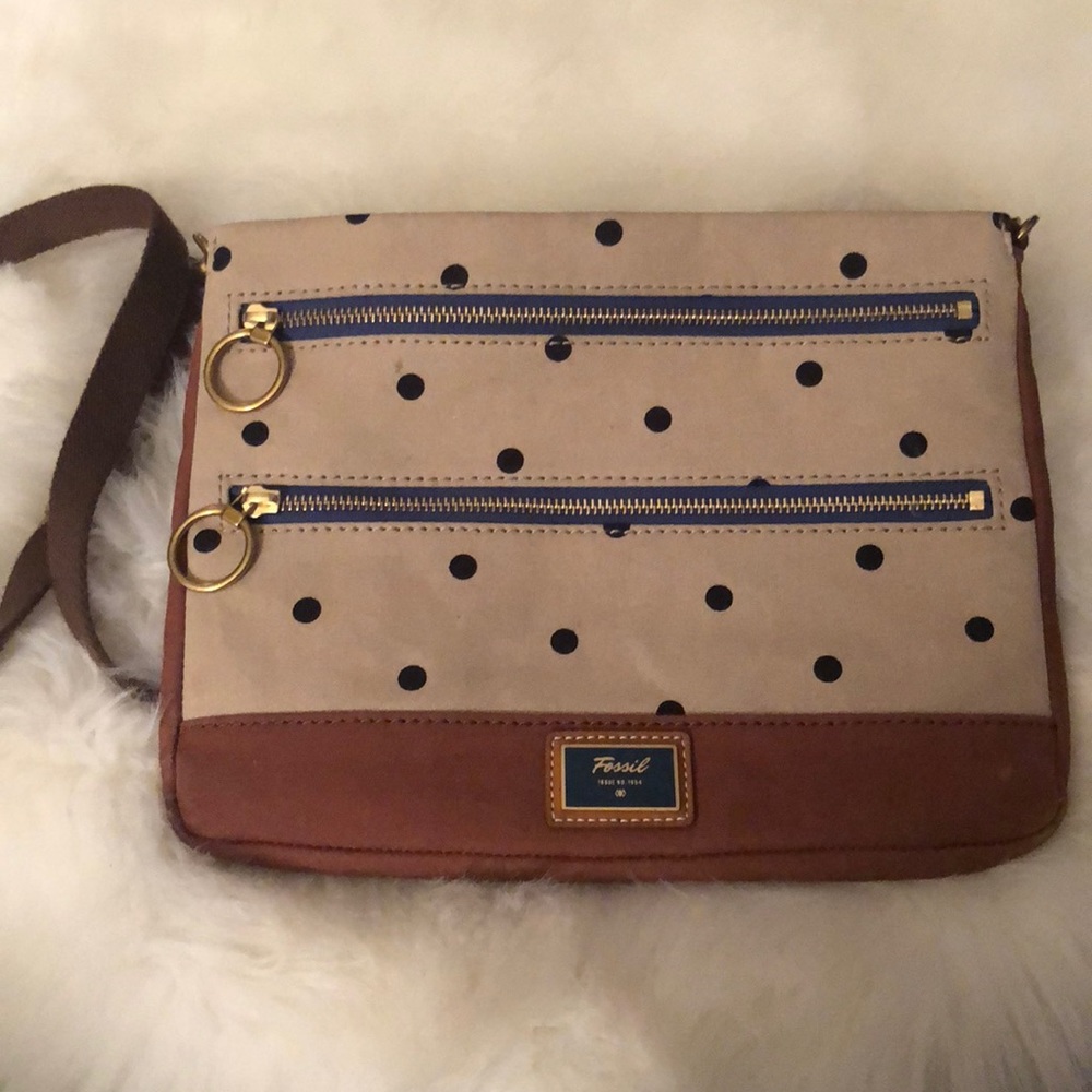 Fossil Passport Top Zip